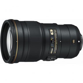 Nikon AF-S 300mm F/4.0E PF ED VR + HB-73 zonnekap