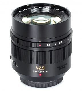 Panasonic Leica DG Nocticron 42.5mm f1.2 ASPH. POWER I.O.S.