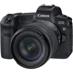 Canon EOS RP + RF 24-105mm F/4.0-7.1 IS STM