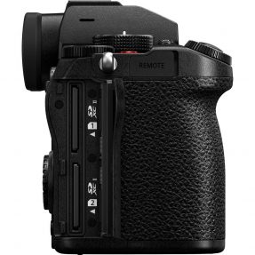 Panasonic Lumix DC-S5 body-6528