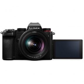 Panasonic Lumix DC-S5 body + Lumix S 20-60mm F/3.5-5.6-6519