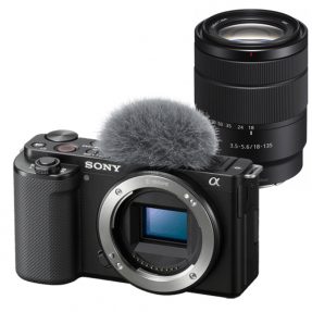 Sony ZV-E10 met SEL18-135mm F/3.5-5.6 OSS
