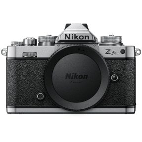 NIKON Z FC + NIKON Z DX 18-140MM F/3.5-6.3 VR